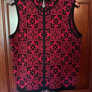 Christopher and Banks reversible vest. Size L
